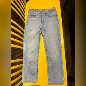 Women’s Light Blue Jeans